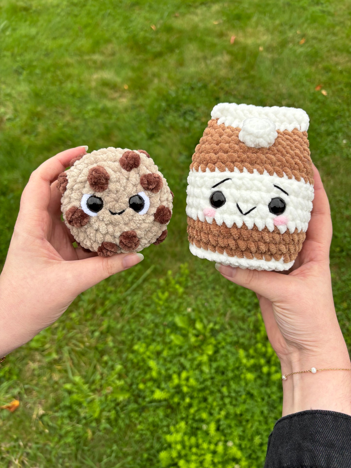 Duo de lait + cookie au choix đ„đȘ
